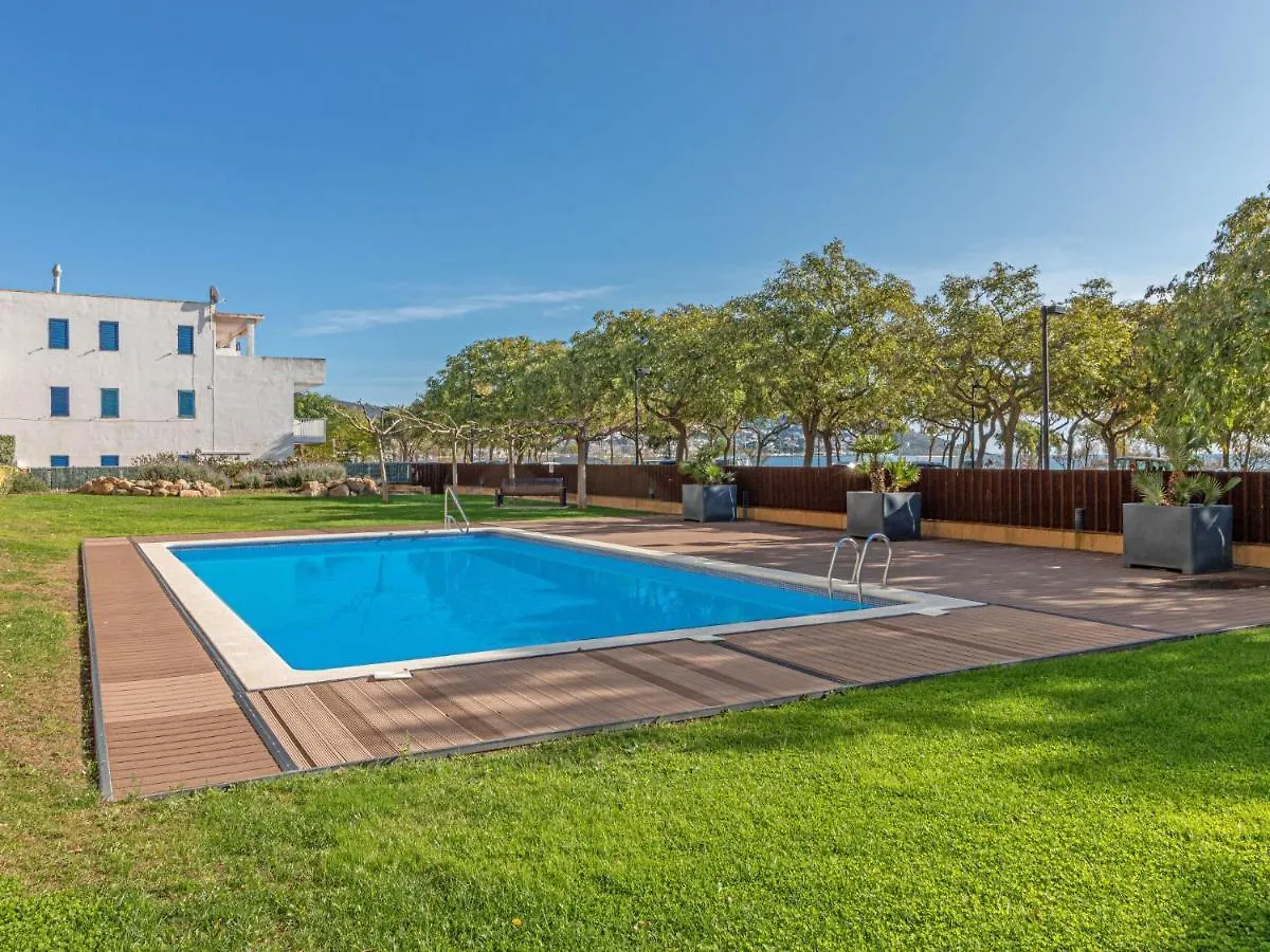 Apartment Mileni I By Interhome Roses